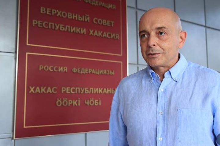 Сергей Сокол подал заявление в избирком на получение депутатского мандата Верховного Совета
